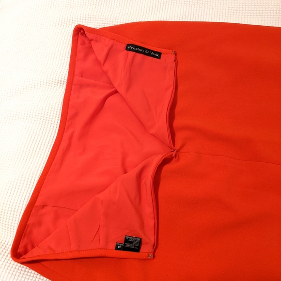 Preston & York knee length pencil skirt - Picture 3 of 8